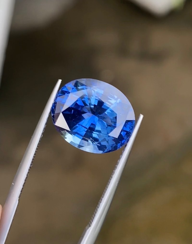 1 pcs  Blau Saphir  - 8.97 ct - GRS Gemresearch Swisslab - Exquisiter blauer Saphir #1.0