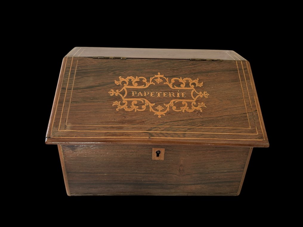 Caixa (3) - Pele, Madeira - Caixa de correio século XIX #2.1