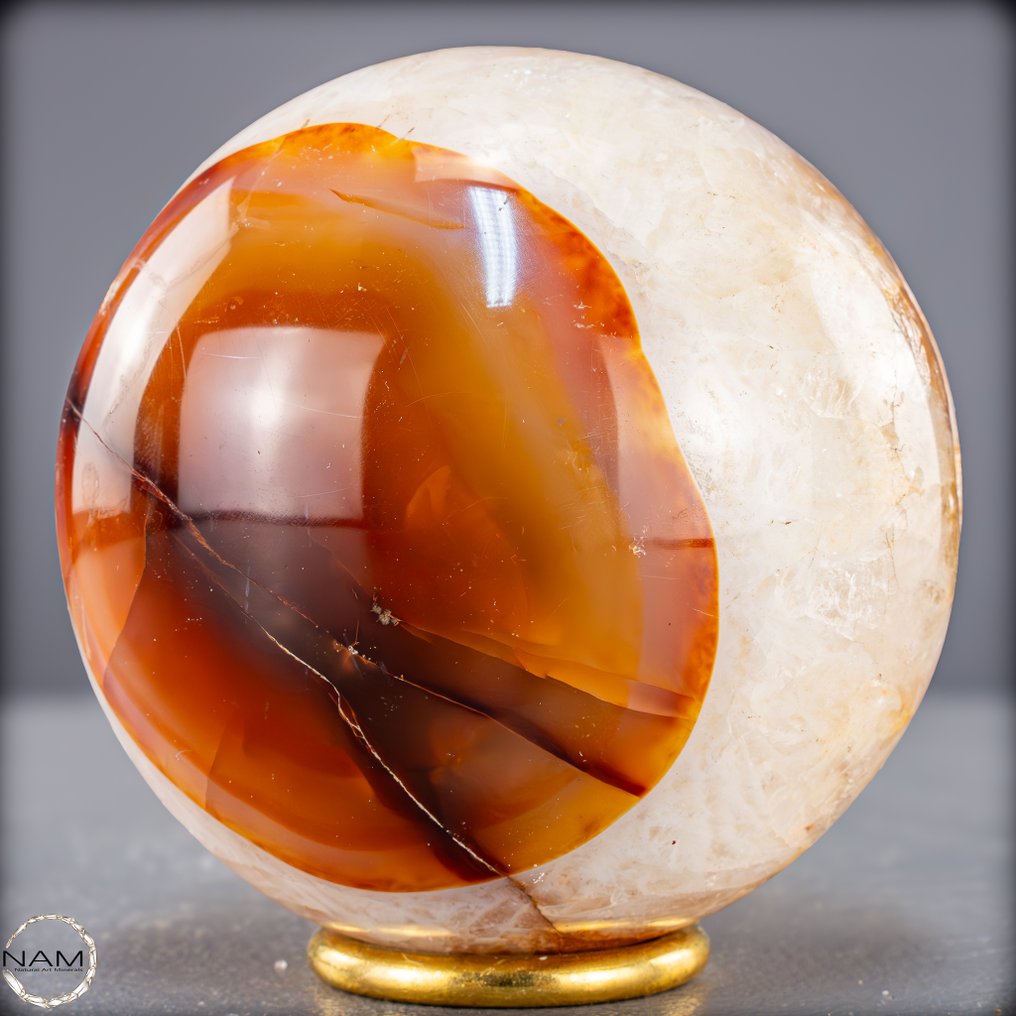 The Heart of the Fire: Carnelian Sphere as a work of nature- 1083.26 g #2.1