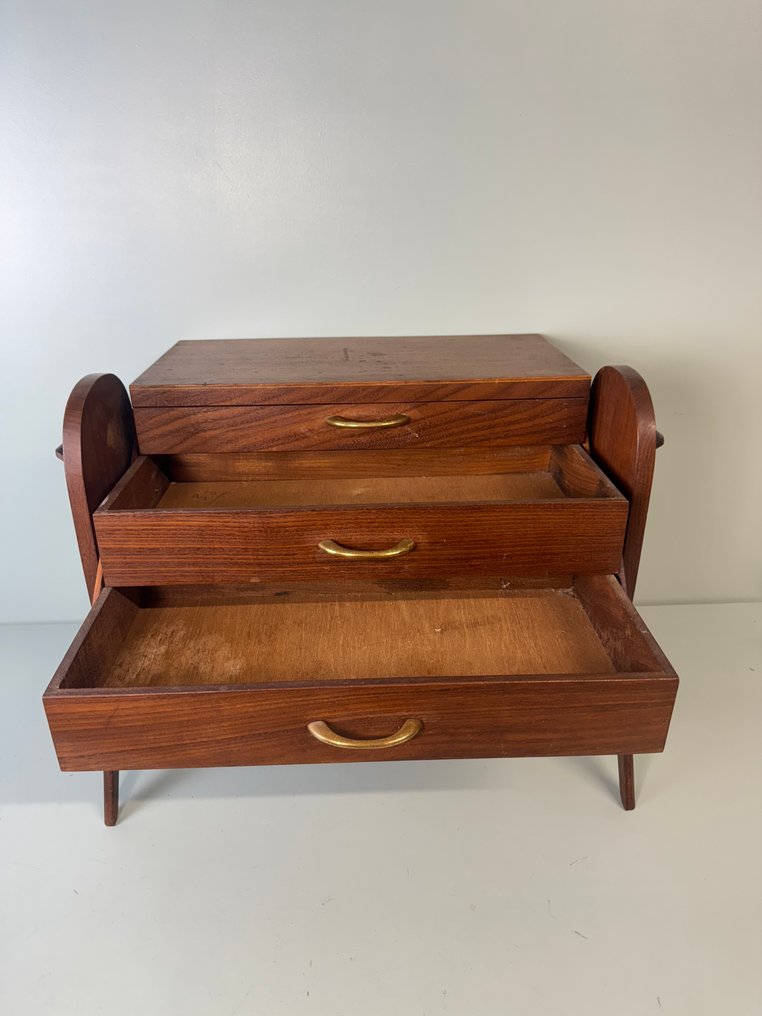 Boîte à couture - Bois - Boîte en teck vintage du mi-siècle avec une ouverture ludique #3.2