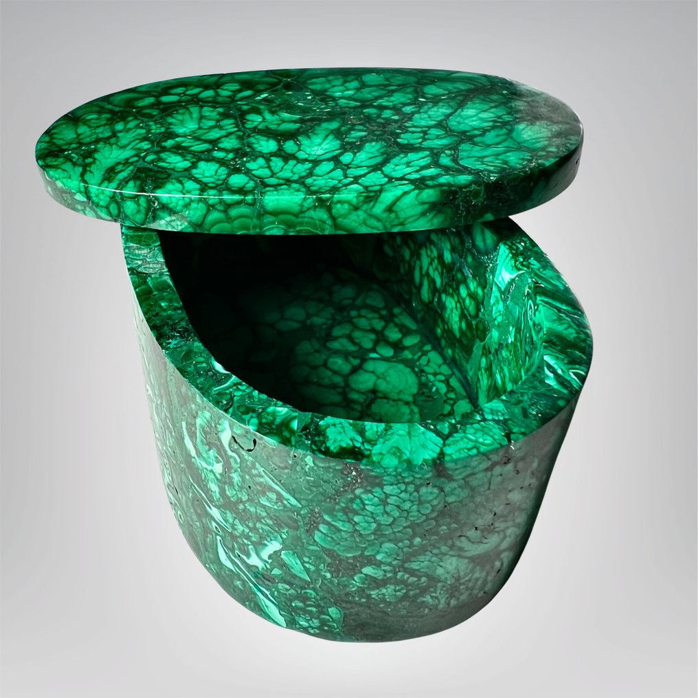 Pudełko z naturalnego malachitu z Konga o najwyższej jakości. pudełko - Wysokość: 40 mm - Szerokość: 80 mm- 260 g - (1) #2.1