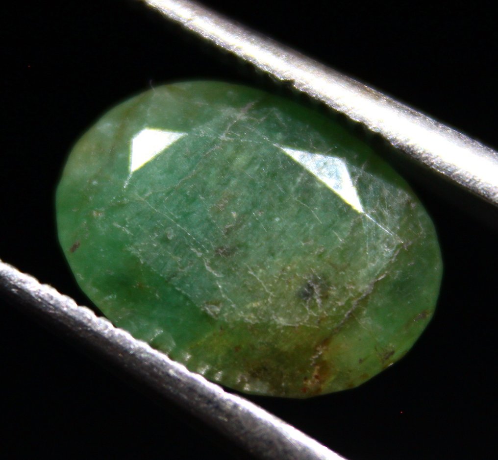 Cts. 1.65 Emerald Πακιστάν Πολυδιάστατος - Ύψος: 10 mm - Πλάτος: 7 mm- 0.46 g #4.3