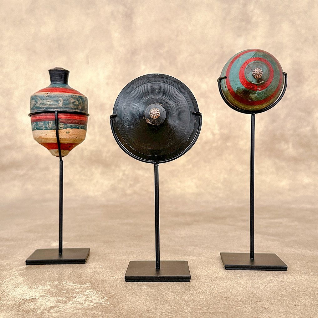 NO RESERVE PRICE - Spinning tops (3) - Gasing  - 陀螺 - 2020年及之后 - 印度尼西亚 #4.3