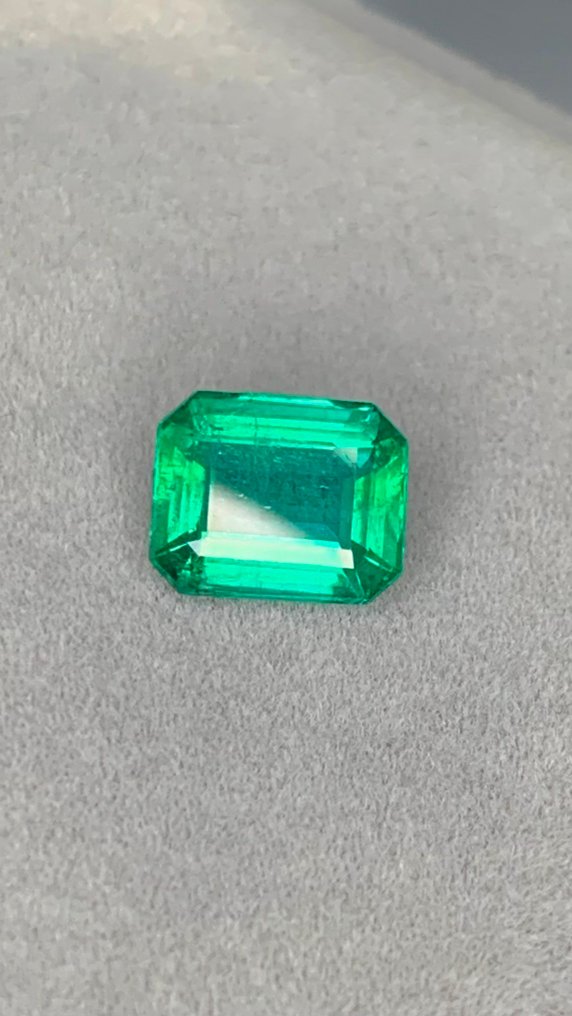 1 pcs Green Emerald - 1.99 ct - International Colored Gemstone Association (ICA GemLab) - Top Quality Emerald #2.1