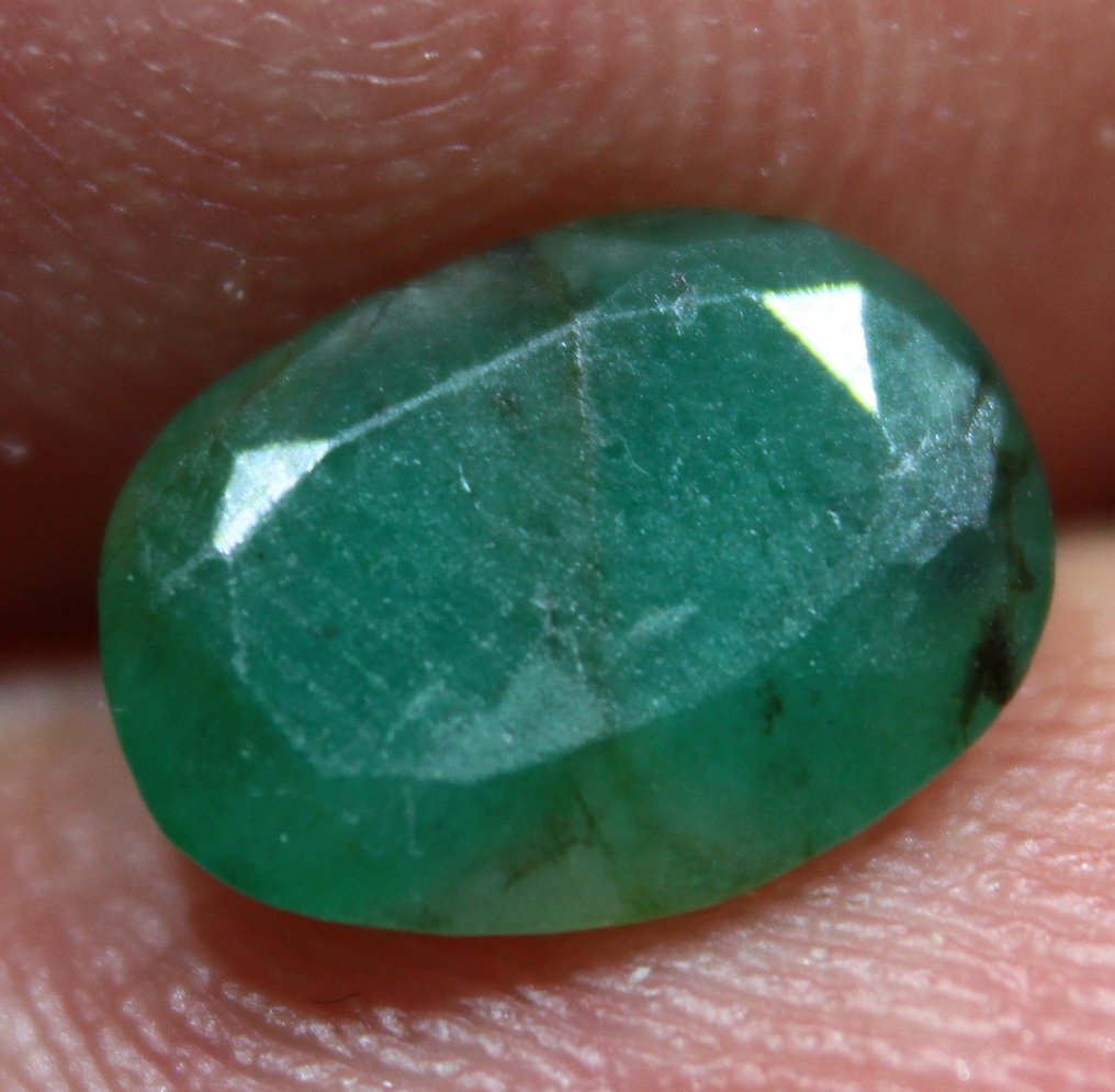 Cts. 1,60 Σμαράγδι Πακιστάν Πολυδιάστατος - Ύψος: 9 mm - Πλάτος: 7 mm- 0.45 g #3.2