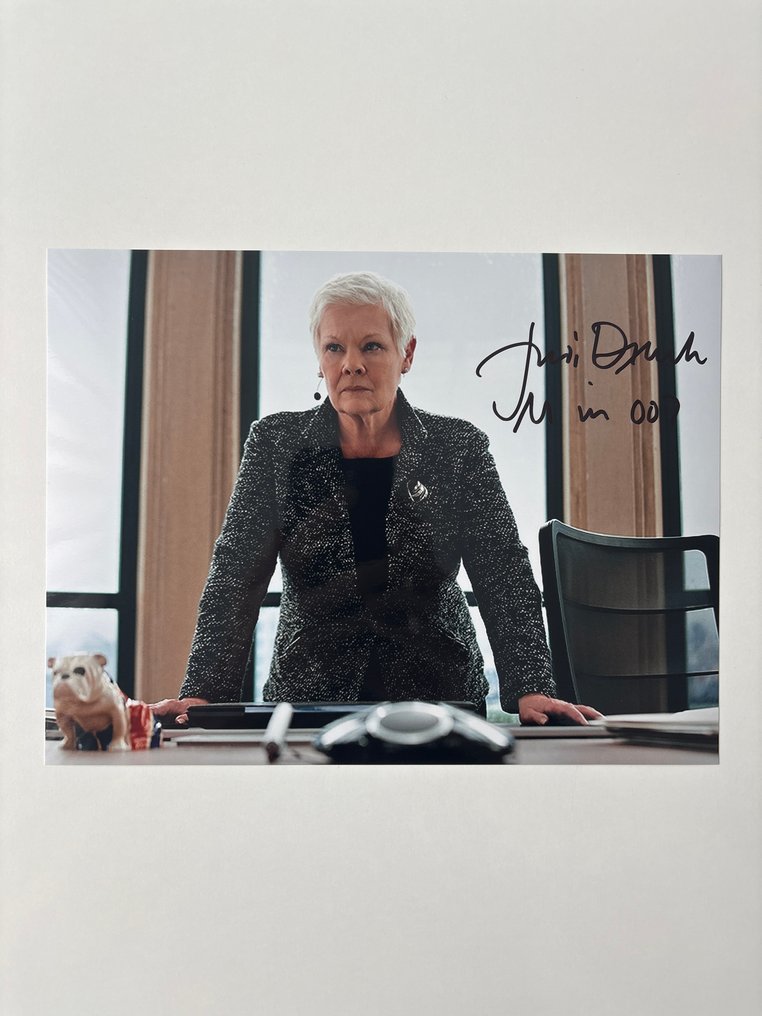 James Bond 007: Skyfall - Dame Judi Dench as "M" signed photo with B'BC holographic COA #1.0