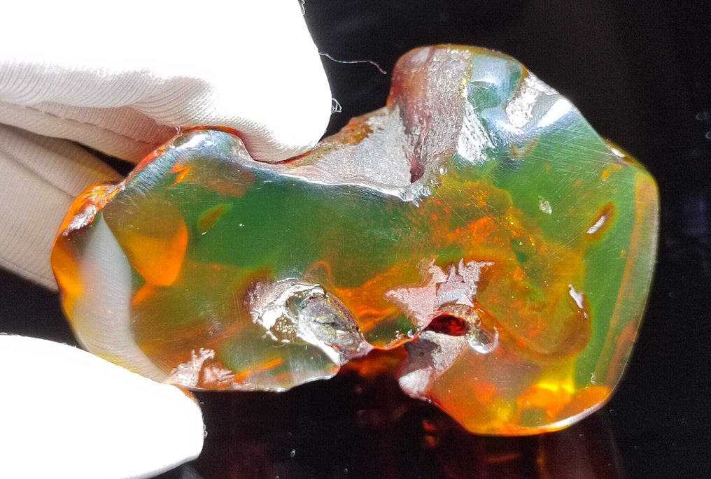 多米尼加琥珀绿色！！ AAA 级-210 克拉- 42 g #3.2