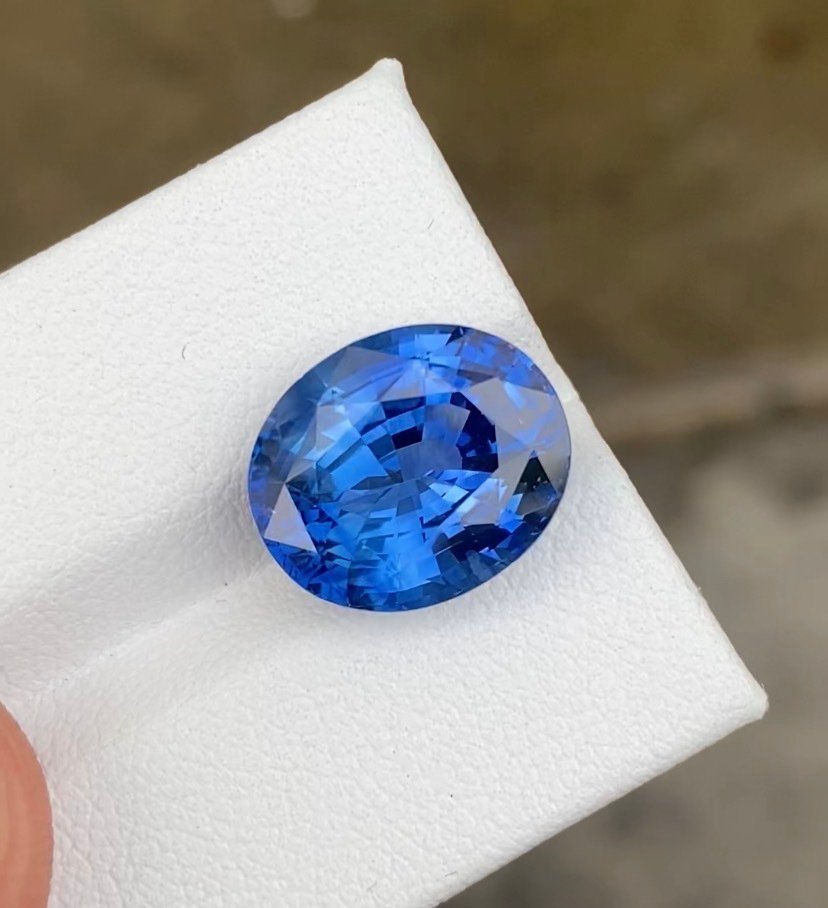 1 pcs  Blau Saphir  - 8.97 ct - GRS Gemresearch Swisslab - Exquisiter blauer Saphir #1.0