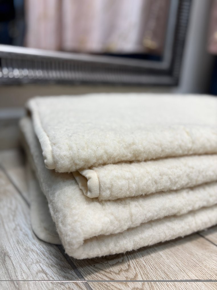 Miltex - Blanket - 190 cm - 150 cm - Blanket 100% live wool #1.0