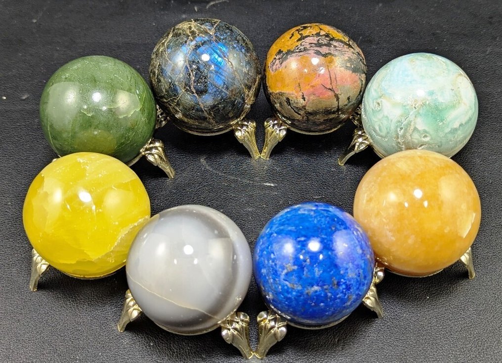 Healing Stones, Lapis, Calcite, Onyx, Aragonite, Labradorite and Nephrite Sphere - Height: 63 mm - Width: 63 mm- 1900 g - (8) #3.2