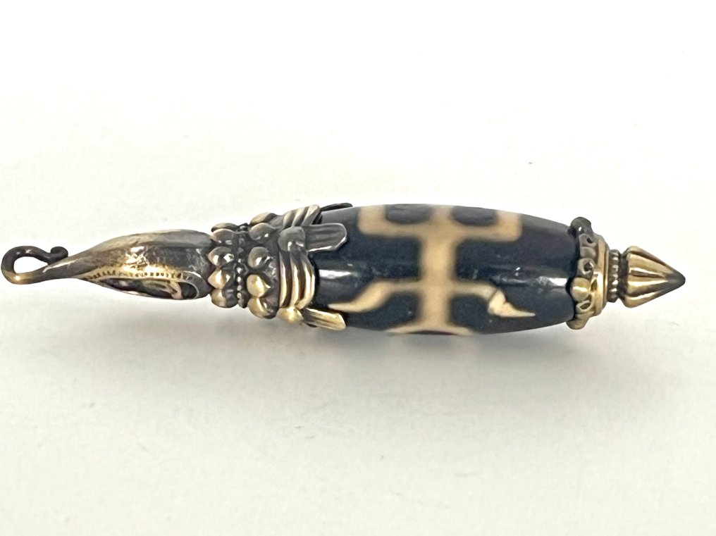 藏族护身符，配有华丽的DZI珍珠的仪式工具 - 65毫米- 15.3 g #1.0