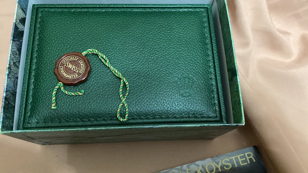 Rolex - Submariner 14060 with guarantee paper and booklet Japanese #4.3