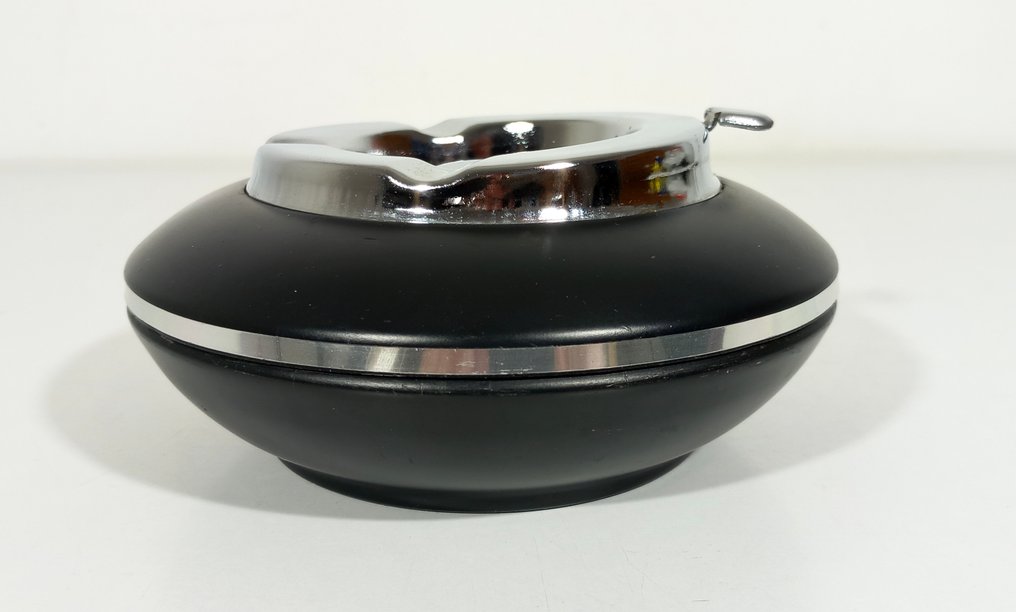 煙灰缸 - Vintage design Space Age "UFO" - 镀铬的钢和铜绿的钢 - 1960年代 #1.0