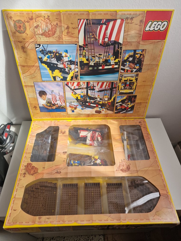 Lego Set - 6285 - Pirates - Lego vintage set Legoland Pirates 6285 Barracuda, with box and instructions #1.0
