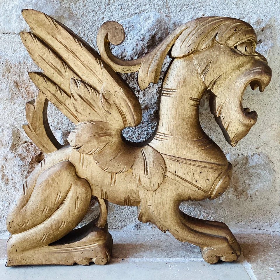 裝飾飾物 - 義大利 - 城堡家具装饰的有翼狮鹫 #2.1
