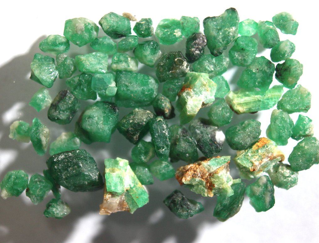 Ct. 27,50 Esmeralda Natural do Panjshir Ásperos- 5.5 g #3.2