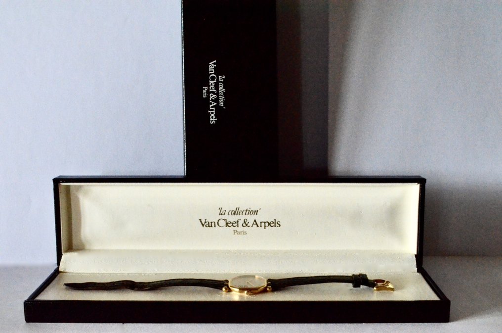 Van Cleef & Arpels - Unknown - 12602 8926 - Mujer - 1980-1989 #1.0