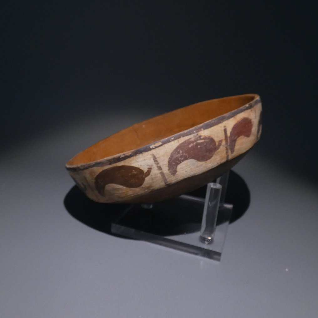 Nazca, Peru Terracotta, 陶器 装饰盘。直径16厘米。公元200年至600年左右。西班牙进口许可证。 #1.0