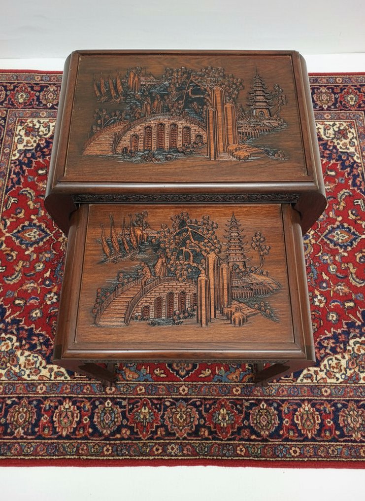 Éjjeliszekrény (2) - Fa - Faragott fa #4.3