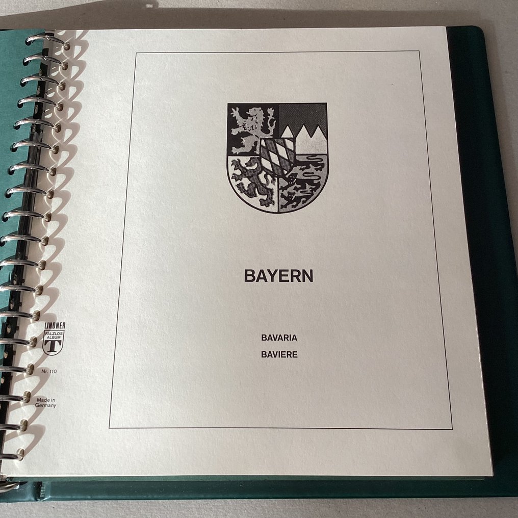 Bajoroszág 1855/1920 - Jó állapotú bajor gyűjtemény luxus albumban, jobb bélyegekkel. - Michel #1.0