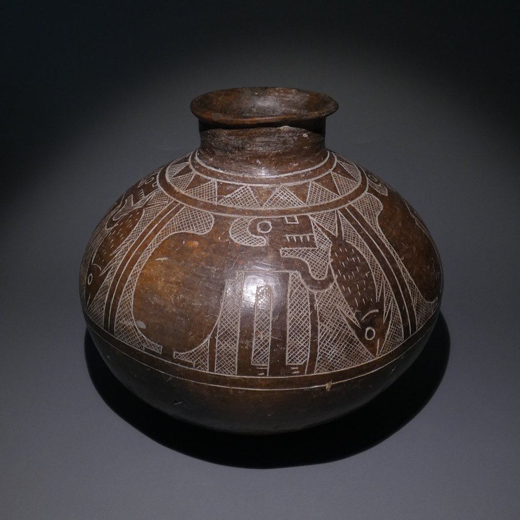 纳斯卡 - 华里,秘鲁 Terracotta, 陶器 装饰罐,直径17厘米,约公元200年至600年,西班牙进口许可证。 #1.0
