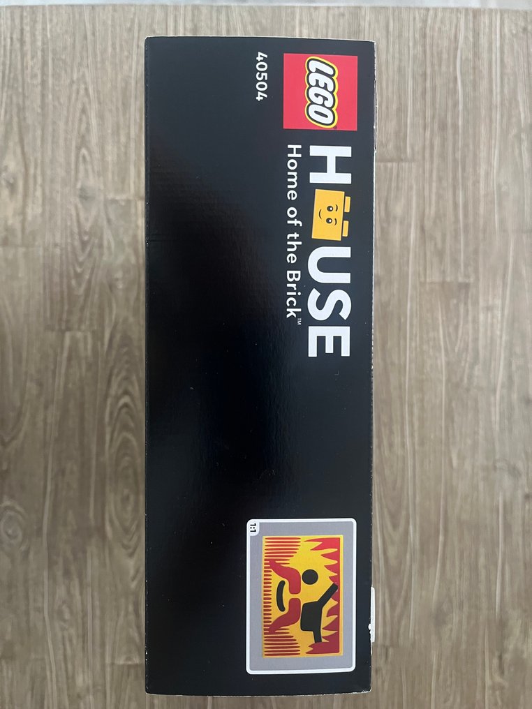 LEGO Set - 40504 - Lego House - A Minifigure Tribute #4.3