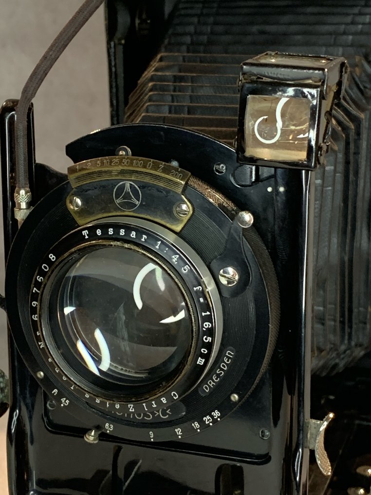 Ernemann Heag II Ser. II met Carl Zeiss Jena Tessar 4,5/16,5cm | Analoge Kamera #1.0