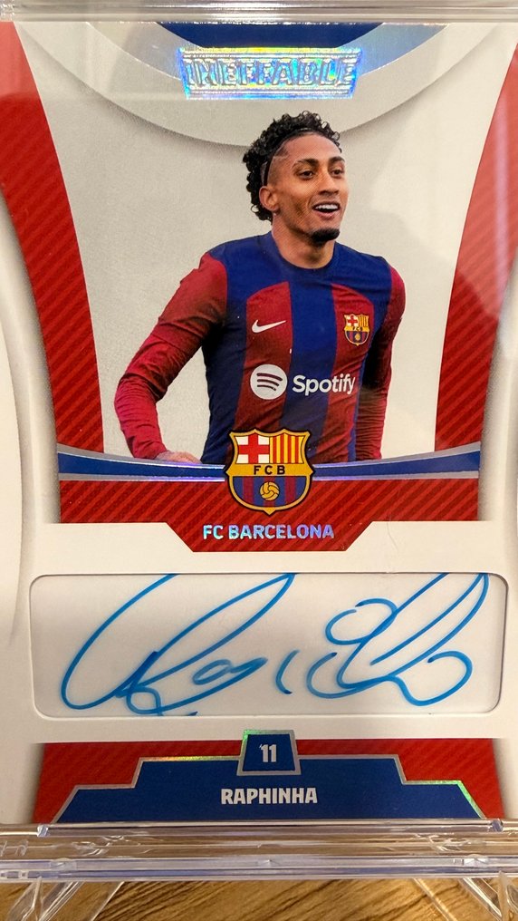 2023/24 DAKA FC Barcelona Raphinha Autograph /40 - CGC 9 Graded card #1.0