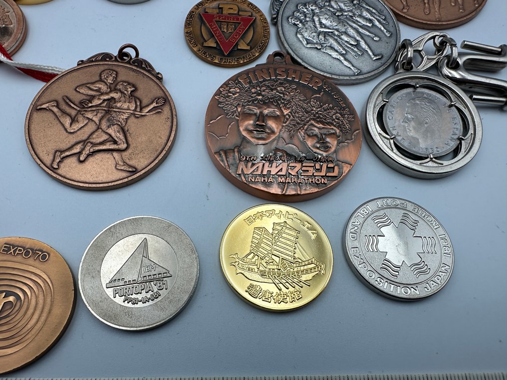 世界. Commemorative Medal Set  (沒有保留價) #4.3