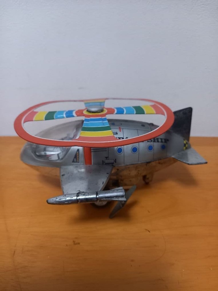 Okayasu - Tin toy - Space Ship With Rainbow Propeller, Unboxed #2.1