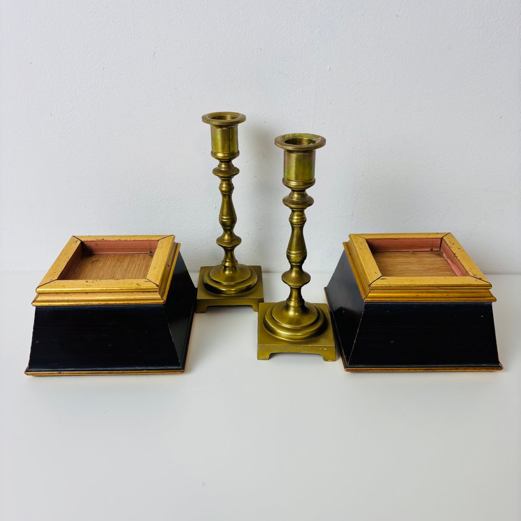 Gyertyatartó Antik figyelemfelkeltő hosszú gyertyatartó készlet. (2) - Fa, Sárgaréz #3.2