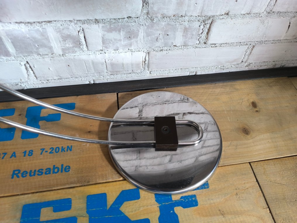 Lampada da tavolo - Cromato, Metallo #2.1