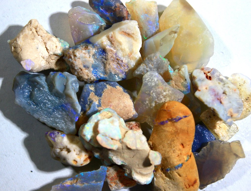 66.0 carats Australian Rough Opal Rough- 13.2 g #1.0