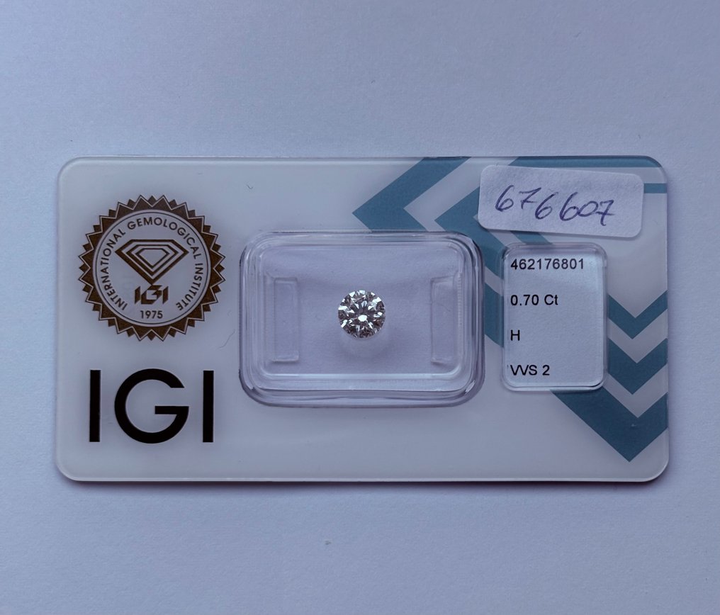 1 pcs Diamante (Natural) - 0.70 ct - Redondo - H - VVS2 - International Gemological Institute (IGI) - Ex Ex Ex None #1.0