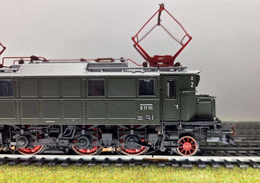 Trix H0 - 22172 - 電氣火車 (1) - E-17 - DB #1.0
