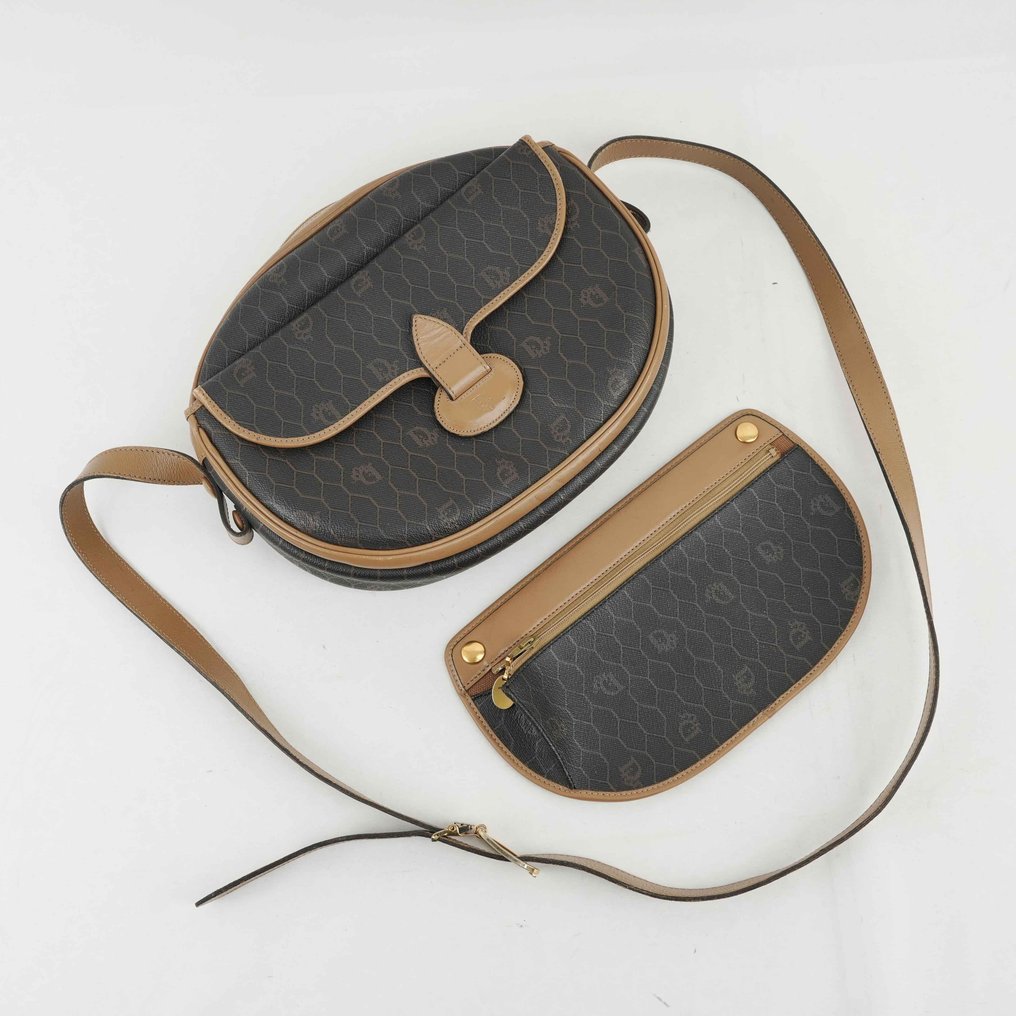 Christian Dior - Vintage Monogram Saddle-Shape Crossbody Bag with Detachable Pouch – Brown Canvas and Tan Leather - Τσάντα ώμου #1.0