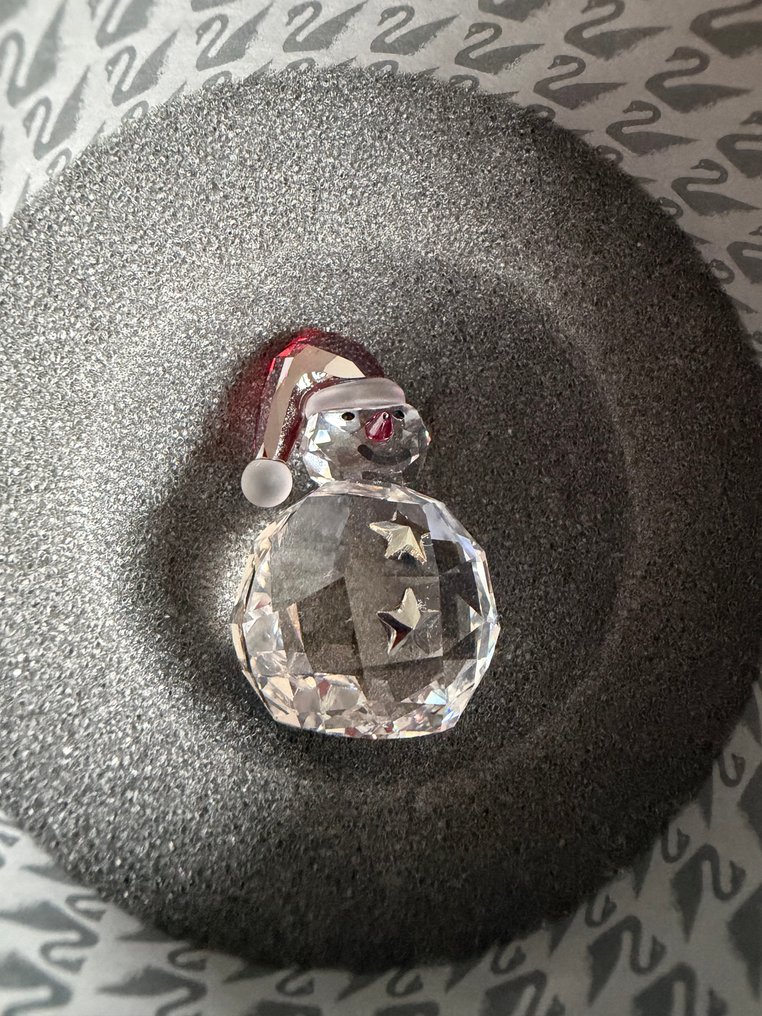 Swarovski - Figurine - Swarovski sneeuwpop en eekhoorn (2) - Crystal #2.1