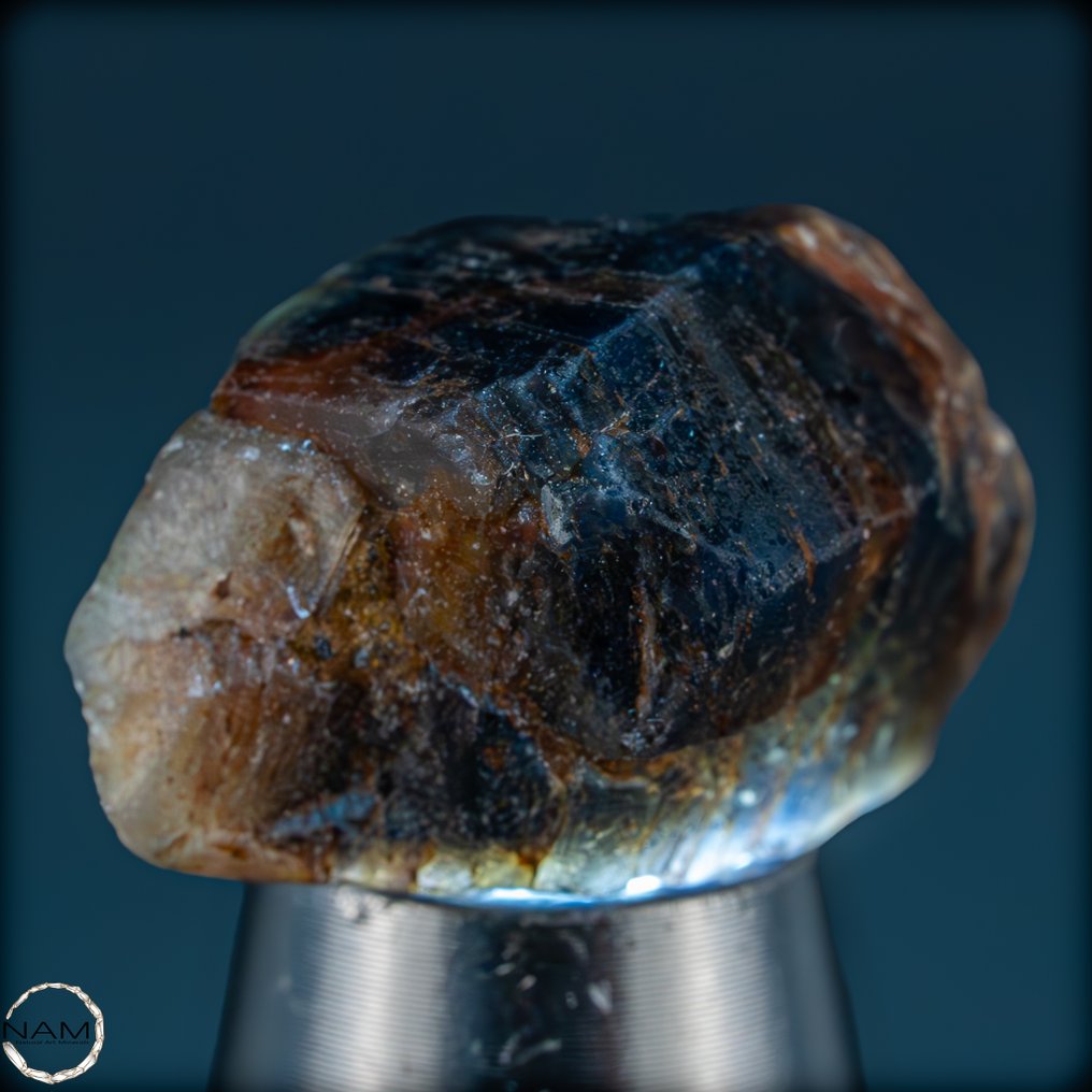 Gyönyörű, nagyon sötétkék zafírkristály Kezeletlen / nem hevített 31,80ct, Kenya- 6.36 g #1.0