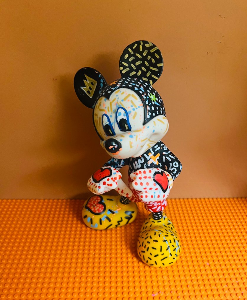 Art'mony - Sculpture Mickey Ave un cœur gros comme ça ! #1.0