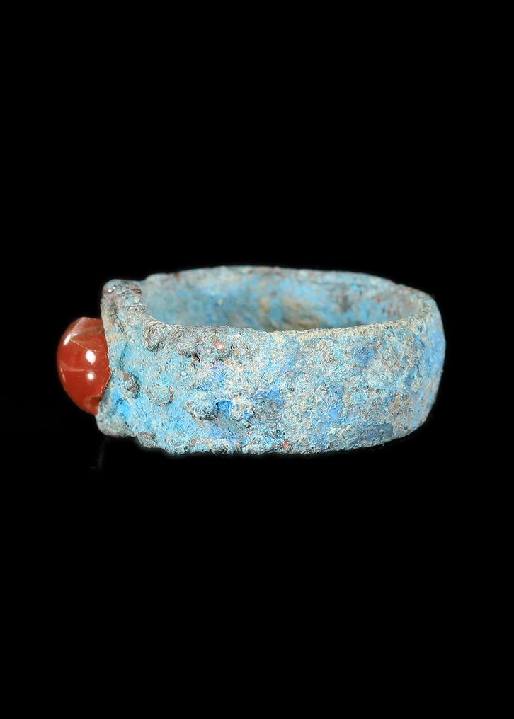 Βακτρία Μπρούντζος Δαχτυλίδι με κόκκο χαλκηδόνιου.  (χωρίς τιμή ασφαλείας) #3.2