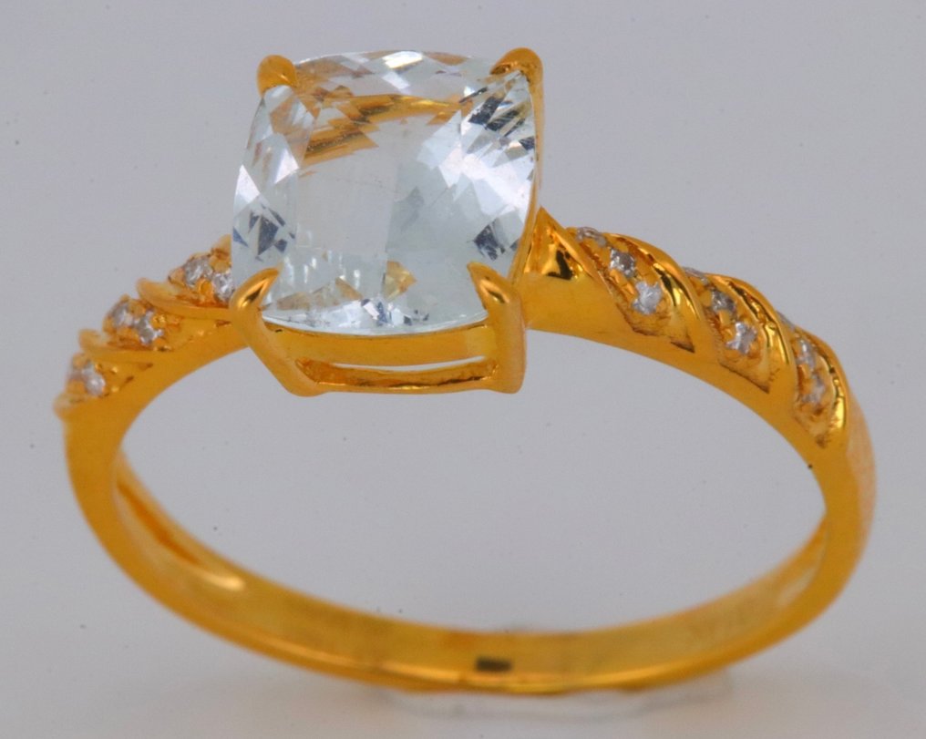 Nincs minimálár - Gyűrű - 14 kt. Sárga arany Akvamarin - Gyémánt #2.1