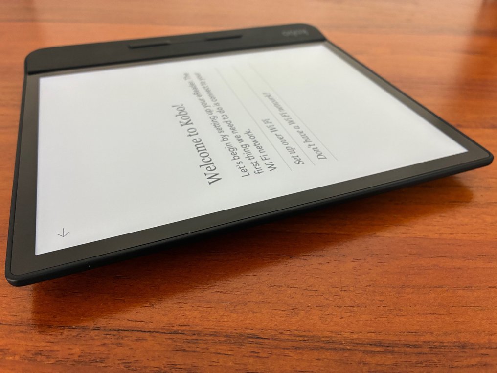 Kobo Forma 8" E-reader - Computer #4.3