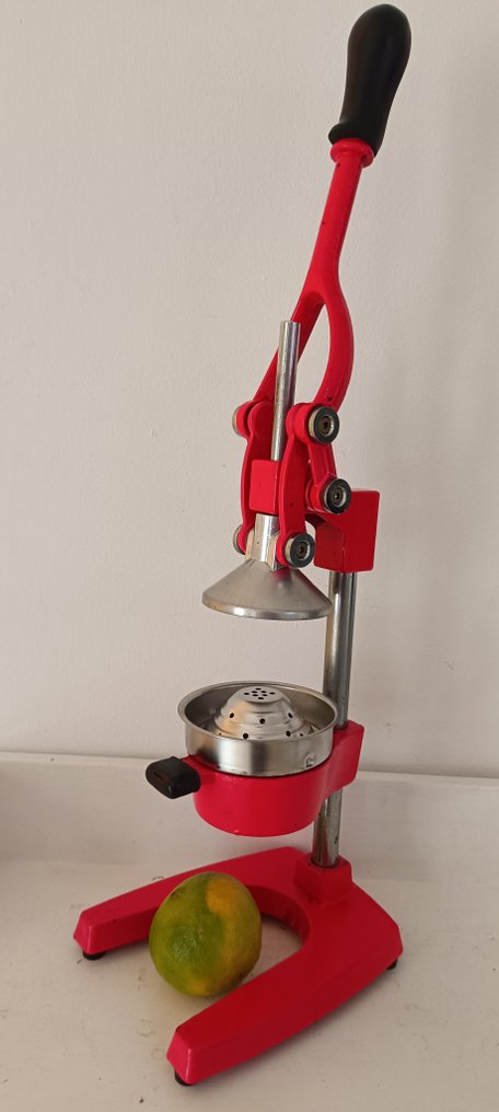 Juicer - ground meat - Cast iron citrus juicer #3.2