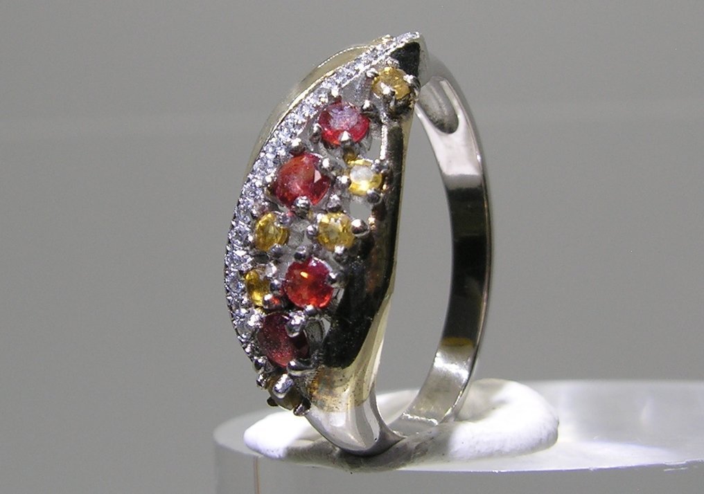 Zafiro Pendientes - Altura: 23 mm - Ancho: 8.5 mm- 3.3 g - (1) #1.0