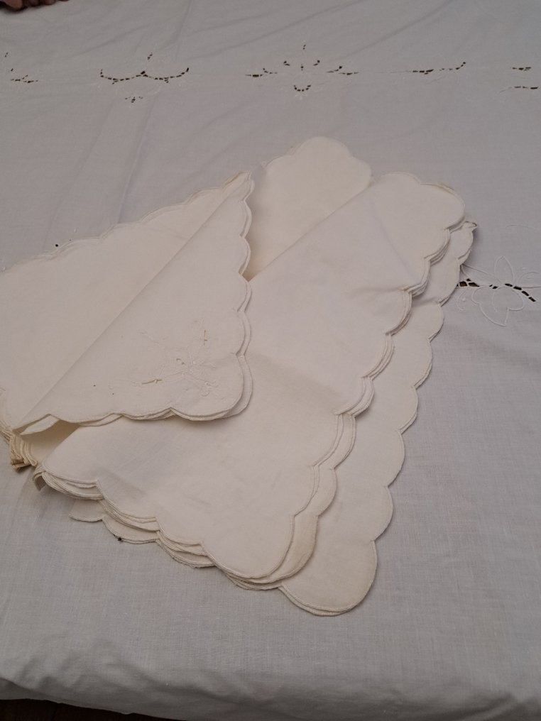 Tablecloth - 250 cm - 160 cm #3.2