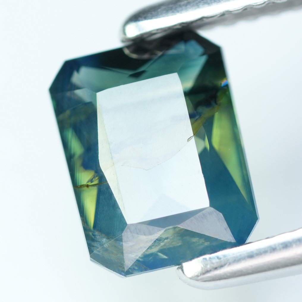 Fără preț de rezervă - 1 pcs Verde, Albastru Safir - 2.20 ct - Asociația internațională de pietre prețioase colorate (ICA GemLab) - Fără încălzire - Fără tratament #2.1