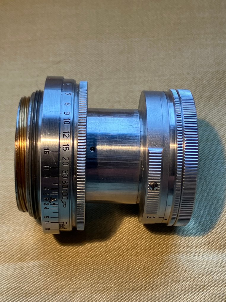 Leitz Summitar f=5cm 1:2 Nr 621589 Camera lens #3.2