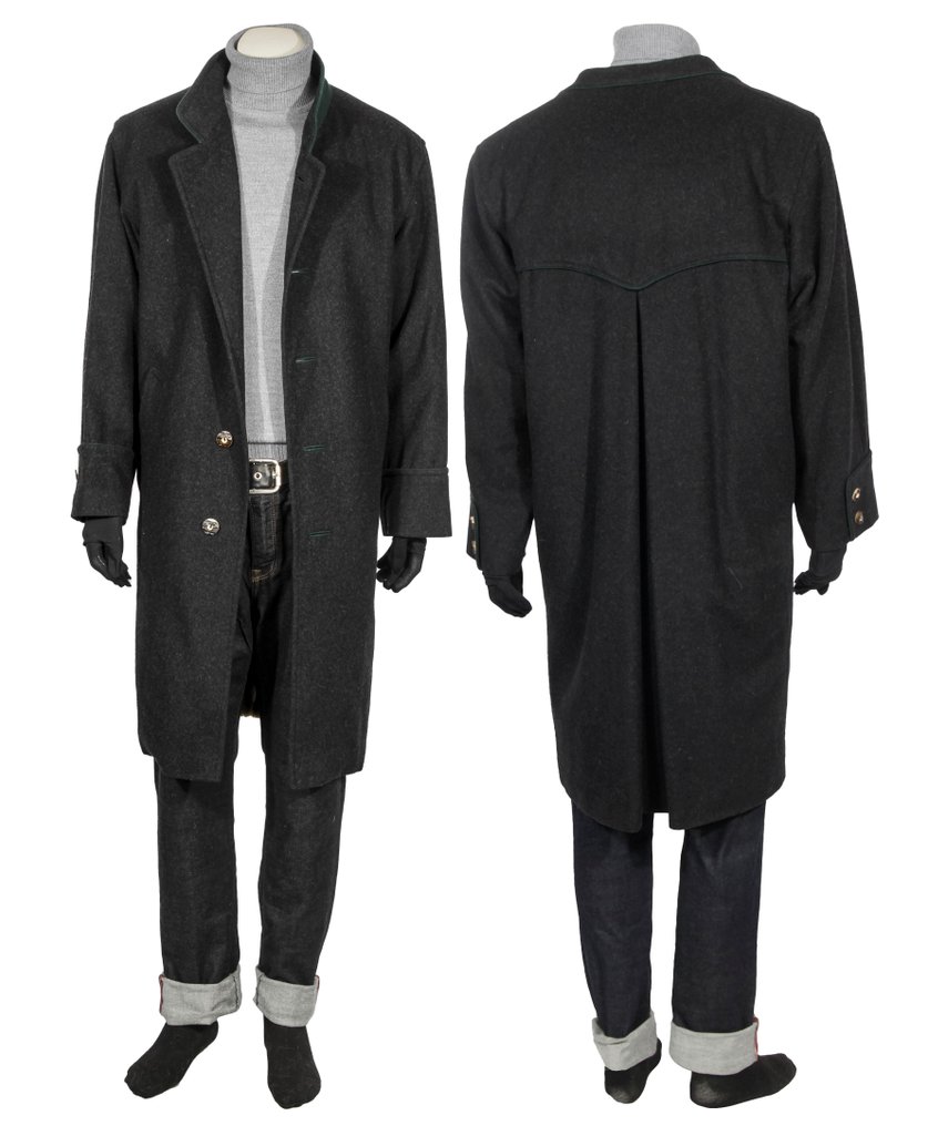 Artisan Furrier - Γούνινο παλτό #1.0