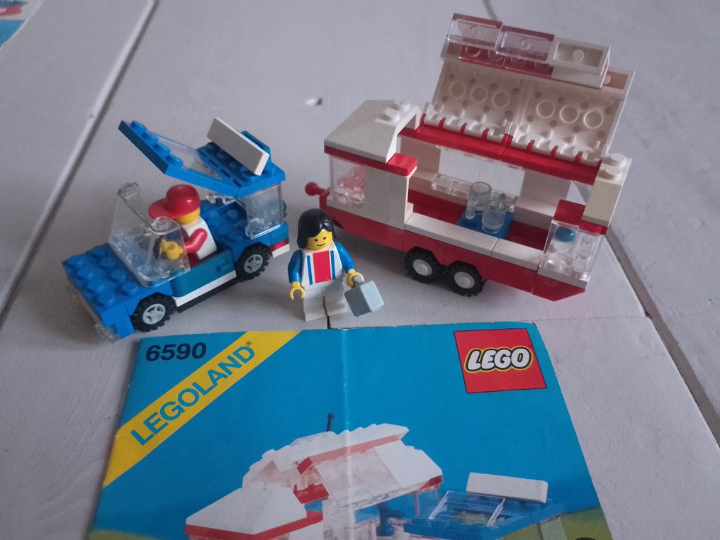 Lego Σετ - Classic Town - Turbo Racer; Diesel Daredevil; Vacation Camper; Delivery Van; Red Line Racer; Basic Building Set; #4.3