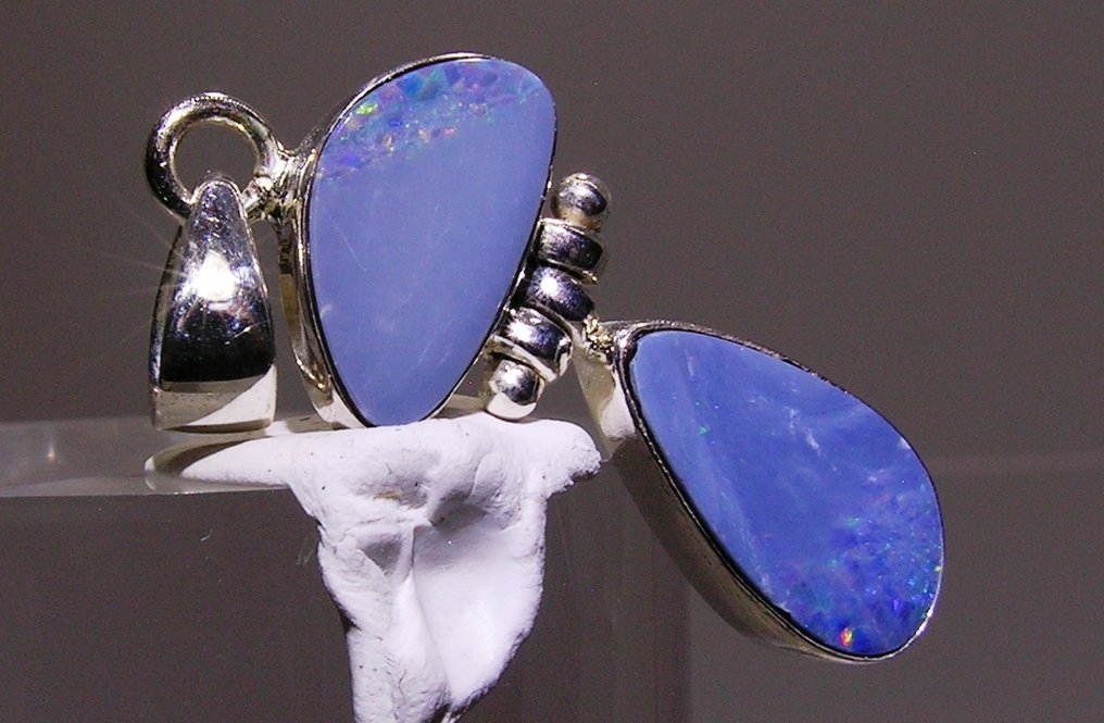 Οπάλιο Κρεμαστό κόσμημα - Ύψος: 41 mm - Πλάτος: 14 mm- 3.43 g - (1) #4.3